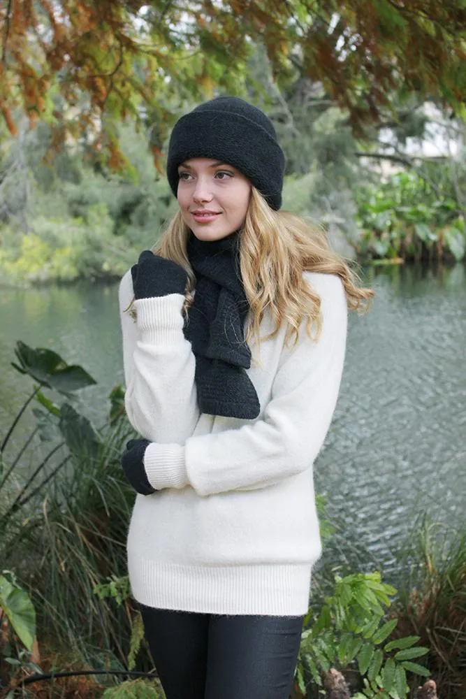 ALPACA GRID SCARF