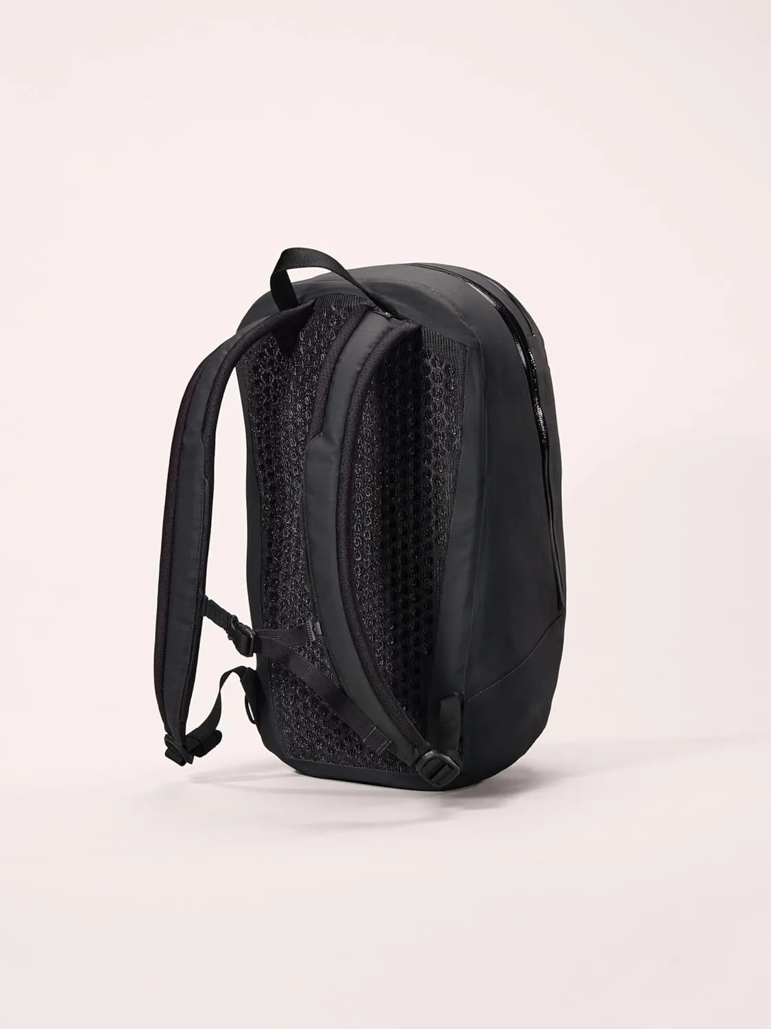 Arc'teryx Granville 16 Backpack | Versatile Weather-Resistant Daypack | Black, One Size