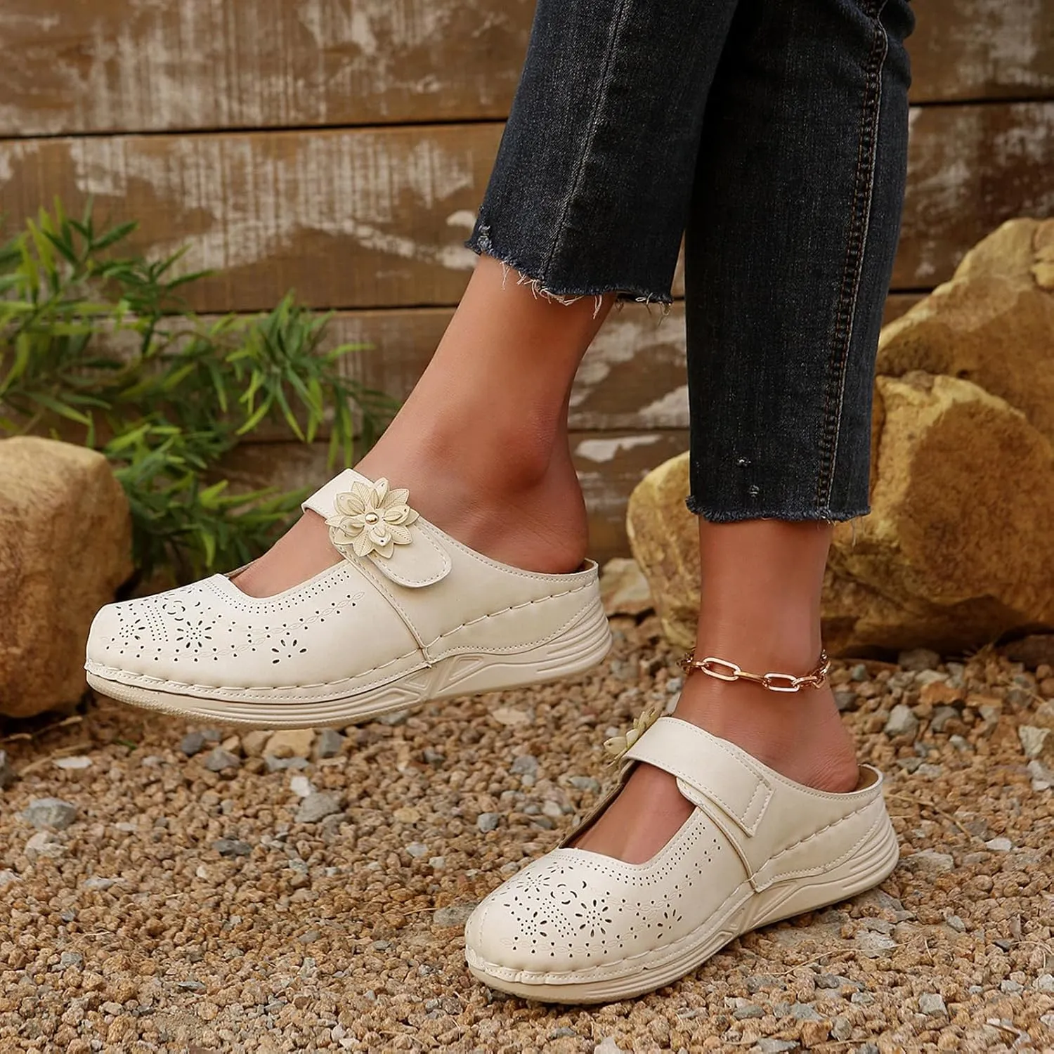 Clogs for Women Leather Comfort Mules Hollow Out Flowers Closed Toe Sandals Summer Casual Arch Support Slip On Slippers Walking Shoes