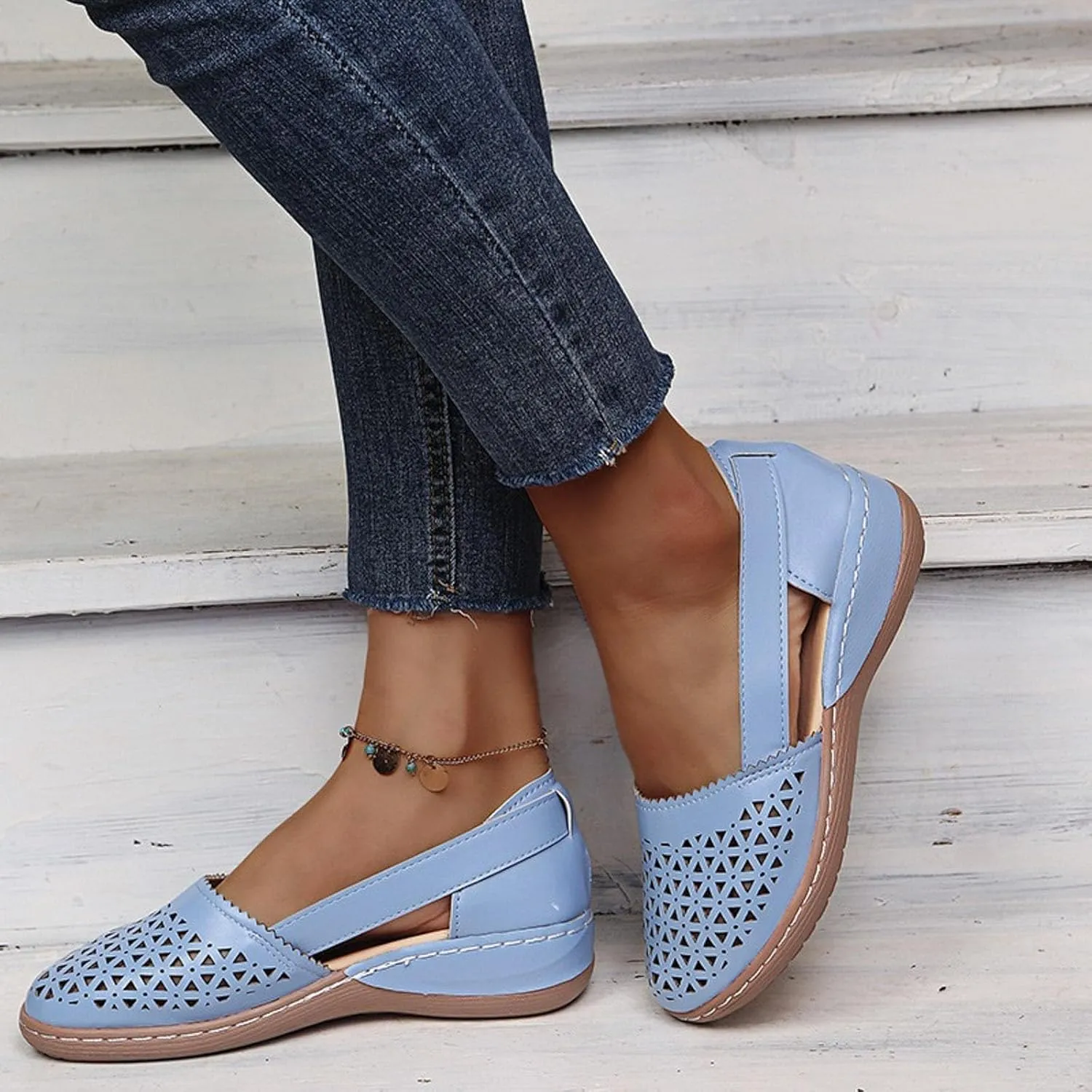 Closed Toe Sandals For Women Dressy Summer 2025,Orthopedic Breathable Soft Sole Loafers Comfort Hollow Flats Casual Sandal Slip-On Comfortable Flat Walking Wide Width Cute Outdoor Shoes