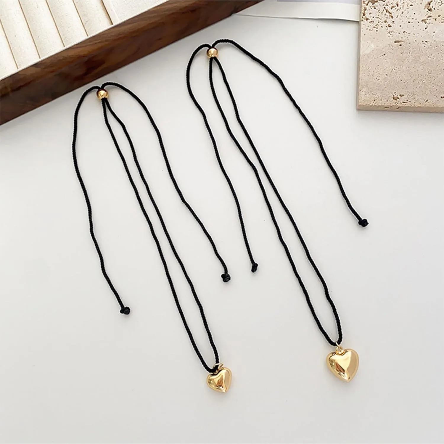 Heart Pendant Necklace Minimalist Heart Charm Choker Chain Jewelry for Women Cotton Rope Clavicle Chain Jewelry