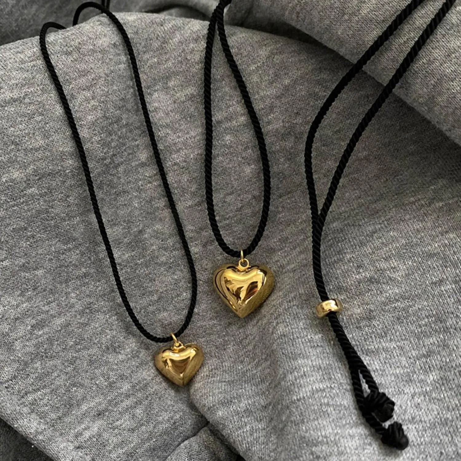 Heart Pendant Necklace Minimalist Heart Charm Choker Chain Jewelry for Women Cotton Rope Clavicle Chain Jewelry