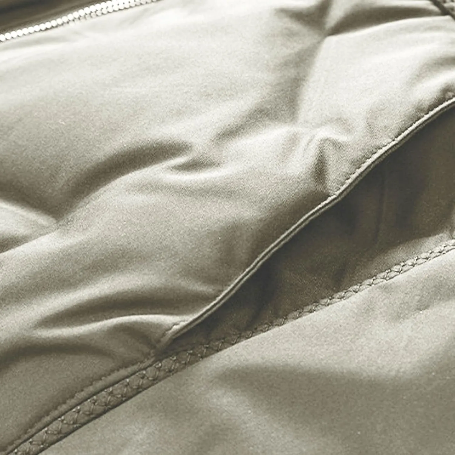 Men's Lightweight Soft Shell Jacket Winter Warm Casual Varsity Bomber Jacket Coat Trendy Long Sleeve Down Jackets