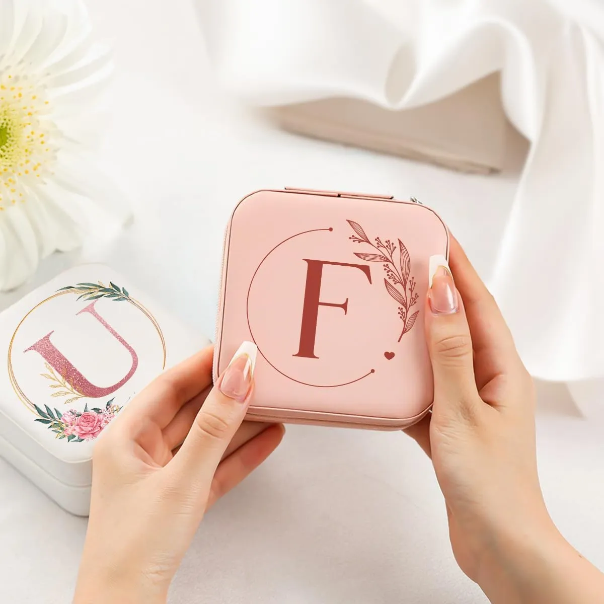 SANDJEST Personalized Jewelry Box, Pink Small Travel Jewelry Box with Initial F, Monogrammed Jewelry Case Organizer for Girls Women Teen, Mini Travel Essentials Gifts for Christmas Birthday