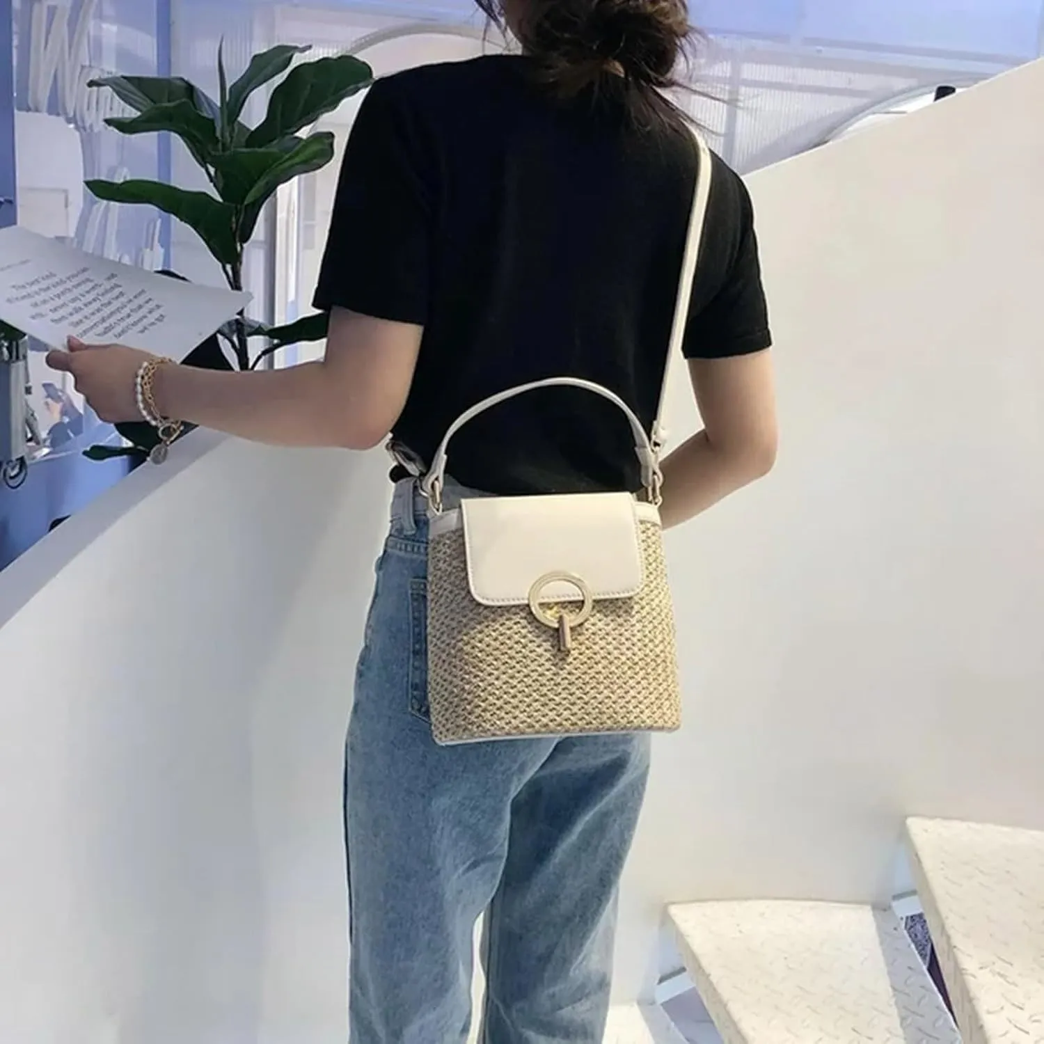 Sling Bags for Women Anti Theft Travel Waterproof Nylon Crossbody Bags for Woman Trendy Beach Accessories(B)