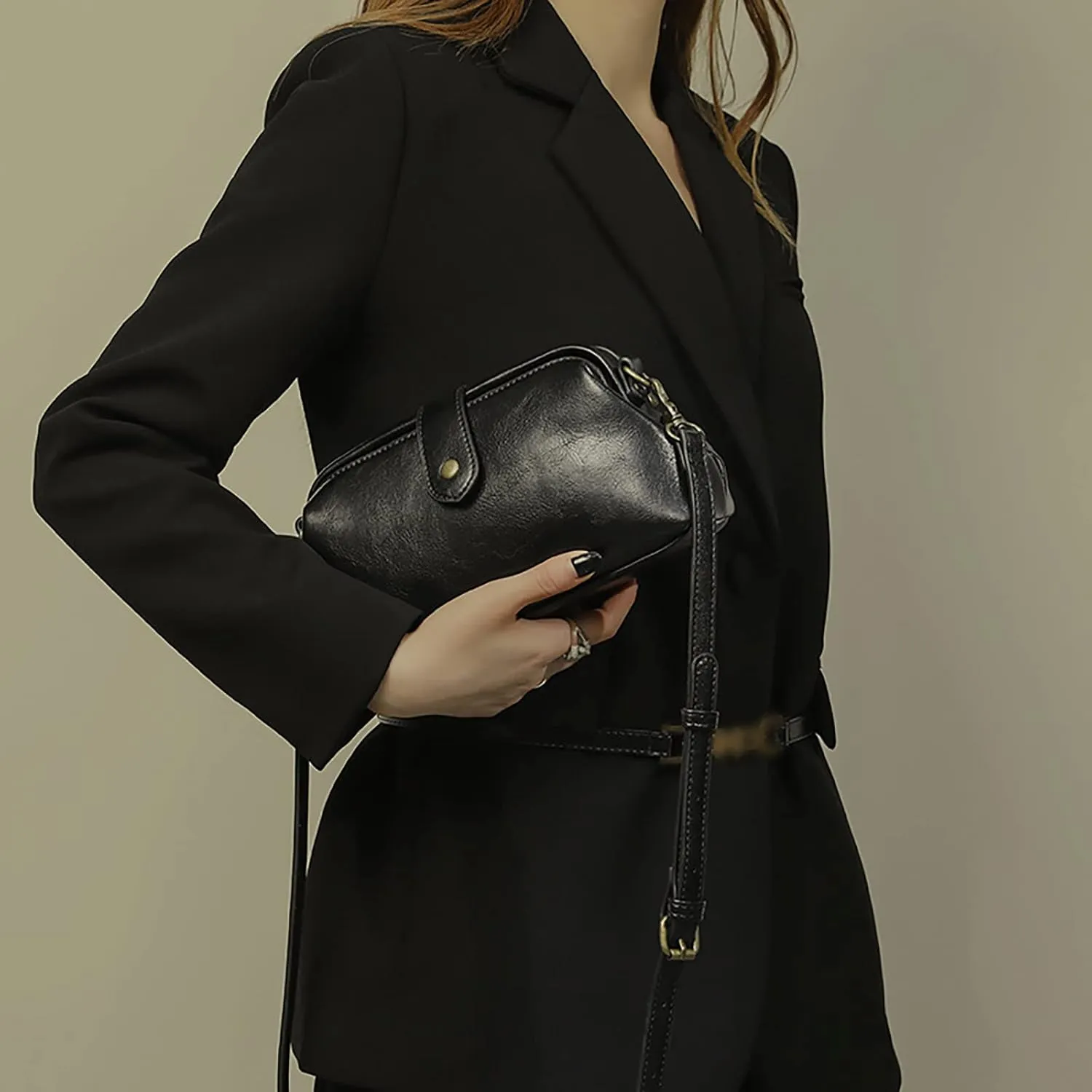 Summer Purses for Women 2025 Crossbody Waterproof Nylon Crossbody Bags for Woman Trendy Temperament Clutch Purse(Black)