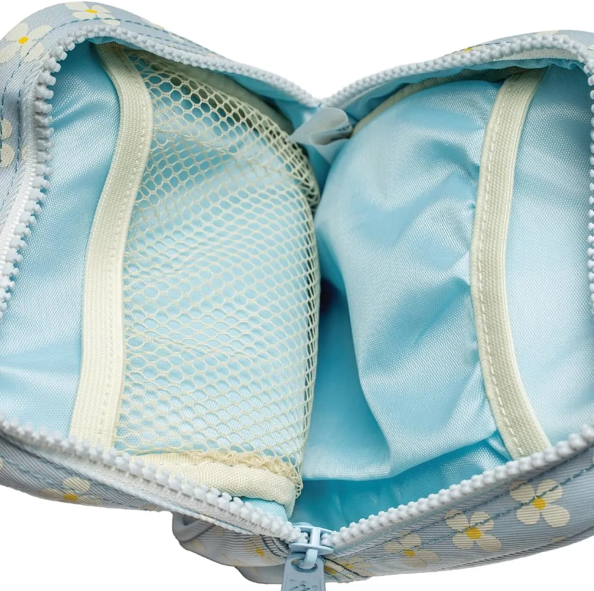 Thread Wallets Small Crossbody Bags for Women & Men, Stylish Sling Backpack, Chest Bag for Everyday Use