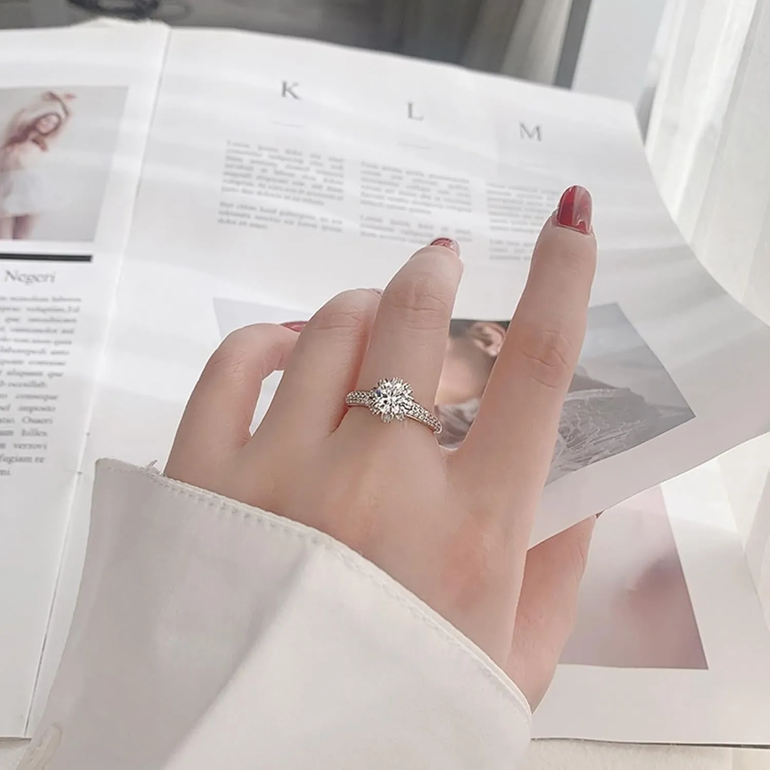 Vintage Jewelry Rings, Lab Grown Unique Diamond Ring 1ct White Gold Crown Boho Jewelry for Women