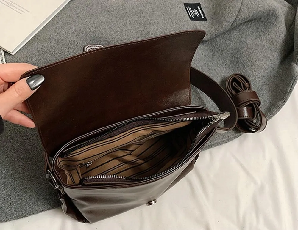 Women Stylish Shoulder Bag Crossbody Bag Retro Underarm Bag Small Square Bag Chic Satchel Purse Tote Bag Commuter Bag