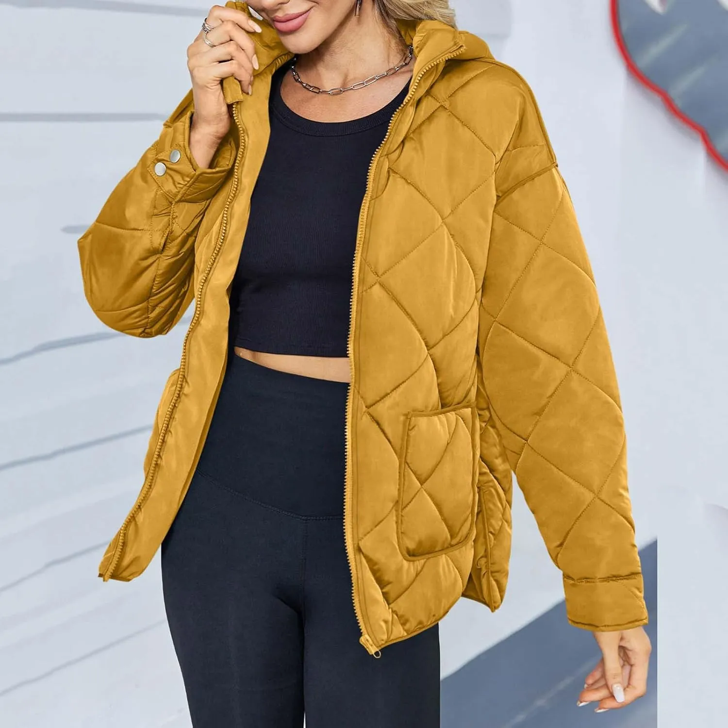 Women's Oversized Lightweight Down Coat Long Sleeve Side Slits Zip Short Puffer Jackets Outdoor Solid Quilted Jacket